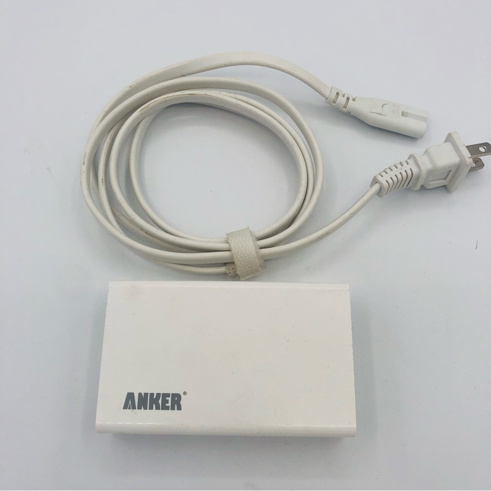 Anker E150 5-Port USB Charger